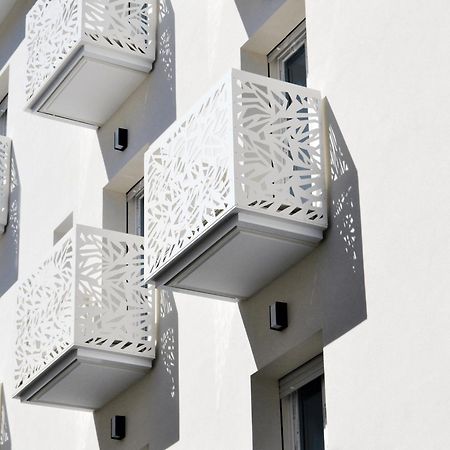 Color Hotel Римини Екстериор снимка