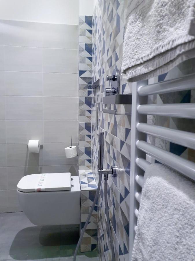 Color Hotel Римини Екстериор снимка