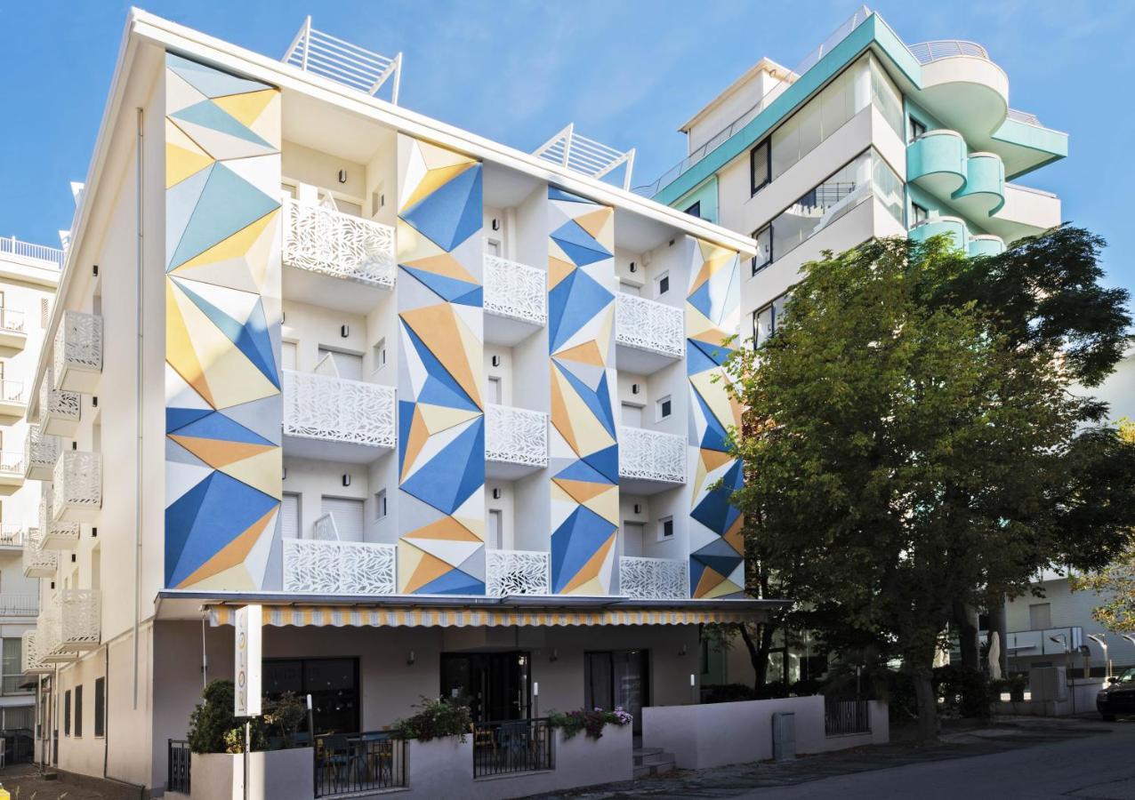 Color Hotel Римини Екстериор снимка